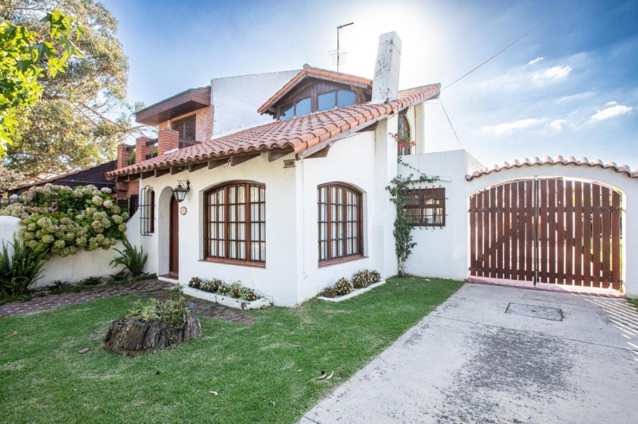 Chalet En Barrio Parque Мар-дель-Плата Экстерьер фото